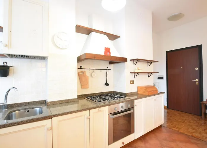 Lovely In With Wifi Apartamento Stresa