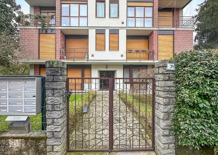 Lovely In With Wifi Apartamento Stresa